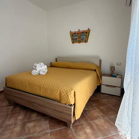 Slow Clay Apartment *
